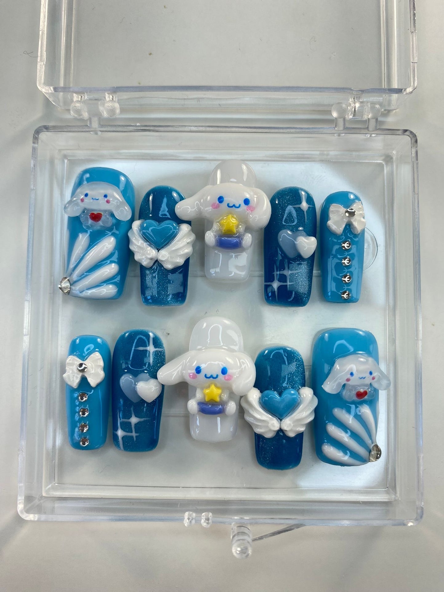 Cinnamonroll Blue Angel Heart